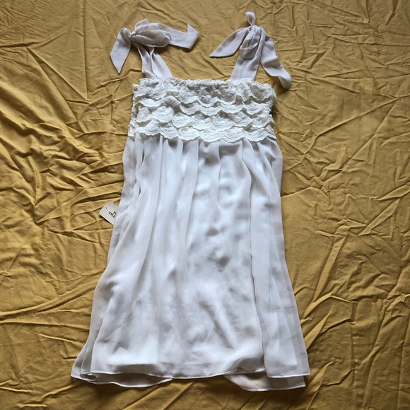 NWT Forever 21 Crochet Shoulder Tie Mini Dress White Small - Picture 6 of 7
